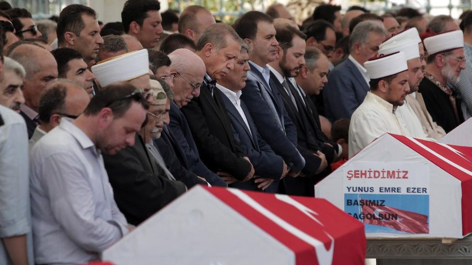 Turska: Uhapšeno 6.000 ljudi 2 Turska: Uhapšeno 6.000 ljudi 2