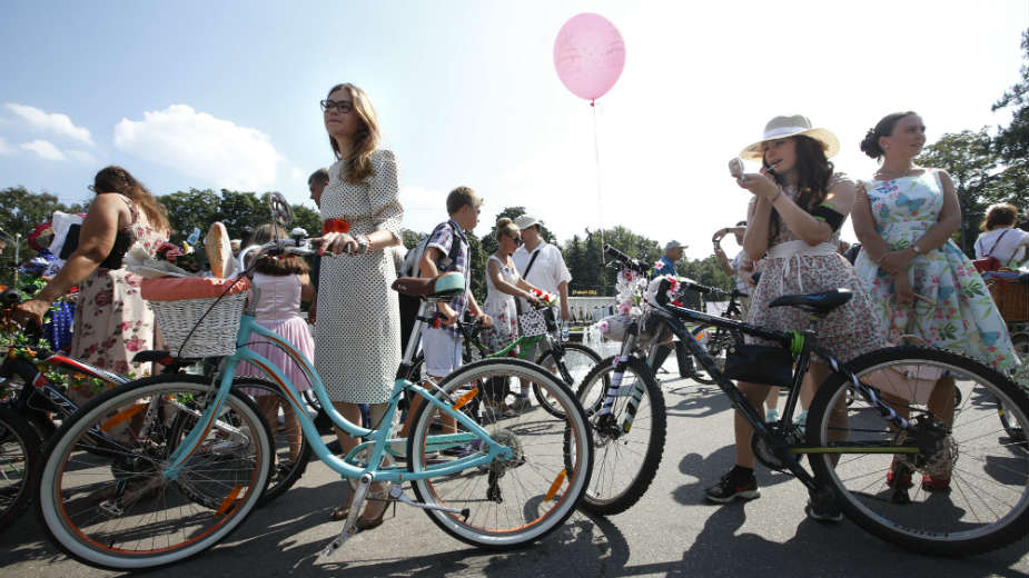 Parada dama na biciklima u Moskvi (FOTO) 4