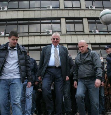 Šešelj: Moraće da me nose u Hag 1