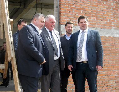 Kapacitet proširen na 900 đaka 1