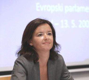 Tanja Fajon: Zabrinjavajuće stanje u medijima tokom kampanje u Srbiji 1
