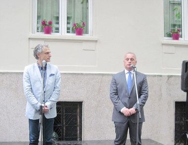 Podsećanje na značaj velikog pisca 1