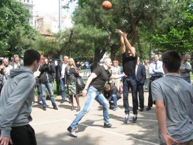 Vraćanje sporta u škole 1