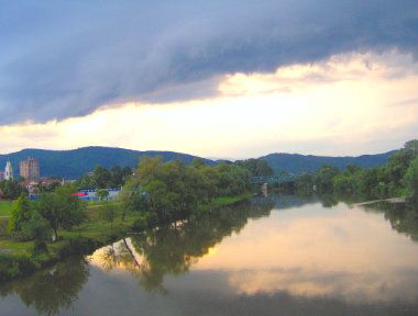 Čokoladna bombonjera u kancelariji 1