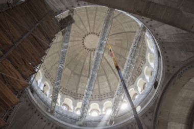 Pripremni radovi na izradi mozaika u Hramu Svetog Save 1