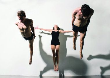 Posvećeno pokretu 1