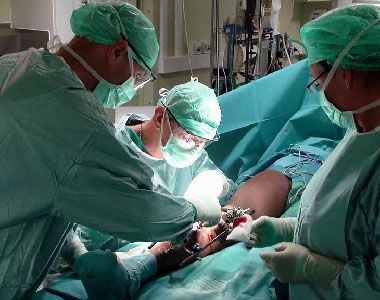 U policijskoj akciji Hirurg u Sarajevu uhapšena tri lekara 1