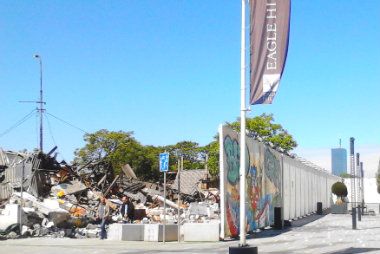 Fantomi bagerima rušili bez rešenja 1