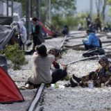 Hiljade migranata evakuisano iz Idomenija 4