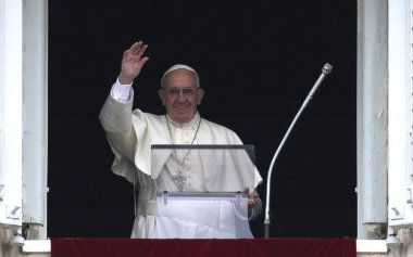 Papa Franja pozvao šefove naftne industrije da pređu na čista goriva 1