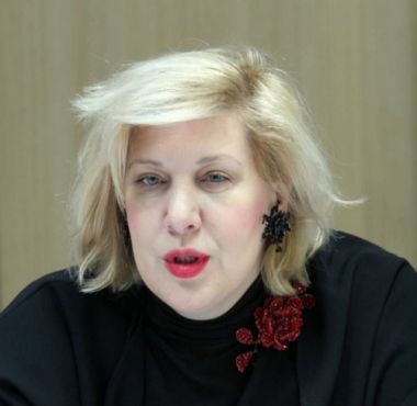 Dunja Mijatović: Zabrinutost zbog smena urednika preko noći u RTV 1