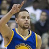 Kari prvi igrač koji je ikada jednoglasno proglašen za MVP 6