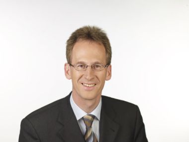 Satira koja nije za poslaničke uši 1