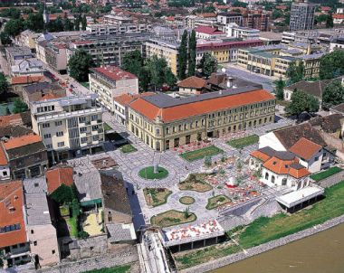 "Šta će nam diploma kad je nema ni Toma" 1