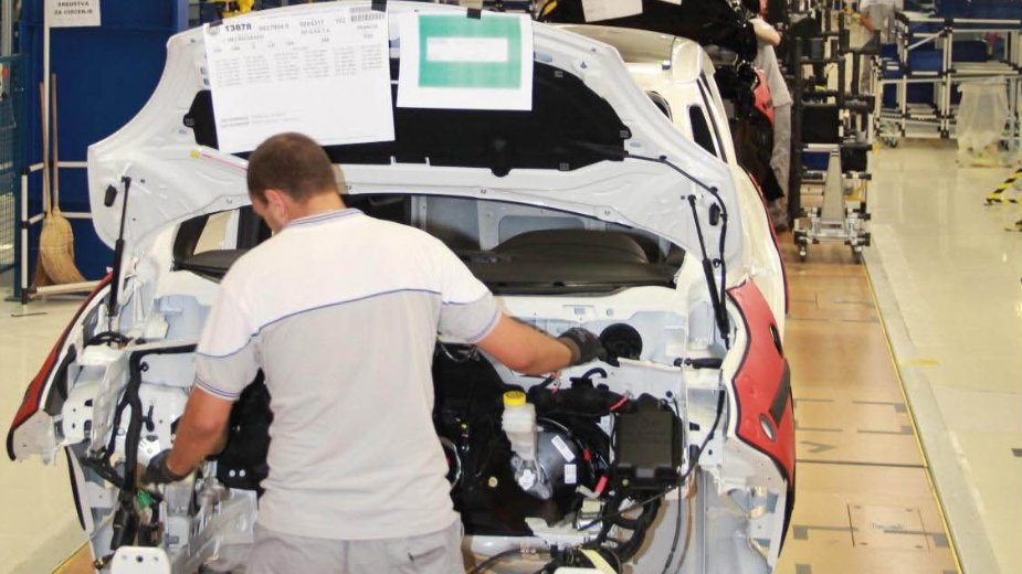 Vučić očekuje potvrdu da fabrika ostaje u Srbiji 1