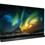 LG donosi polarnu svetlost na Island 6