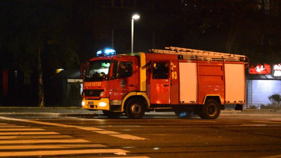 Požar u industrijskoj zoni u Novom Sadu 1