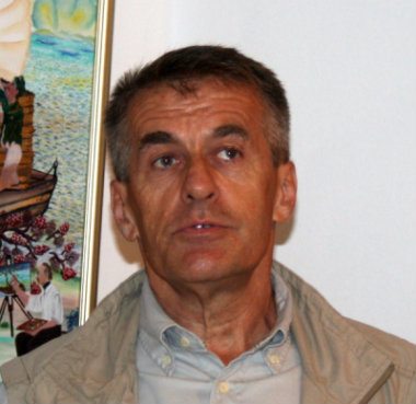 Revizionizam u državnim institucijama 1