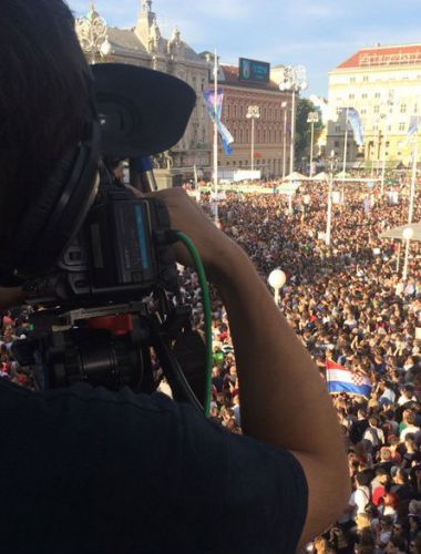 Deset hiljada ljudi na protestima podrške reformi školstva 1