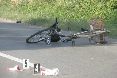 Poginuo biciklista 1