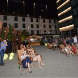 Peščana plaza je smeštena na 200 kvadratnih metara 9