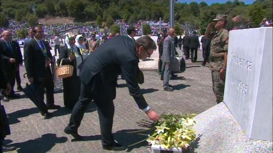 Najoštrije osuditi genocid u Srebrenici i svako njegovo poricanje 1