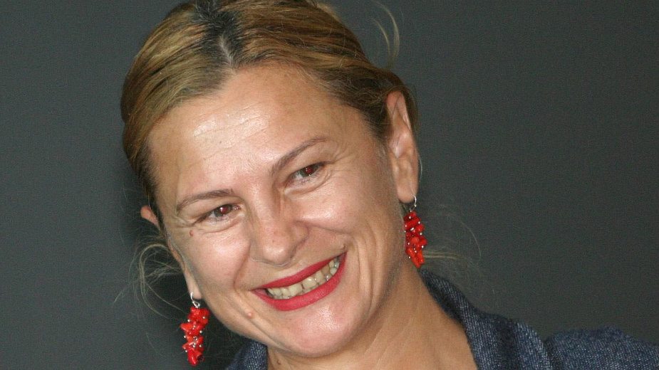 Sveopšta površnost uništava jednu po jednu vrednost 1