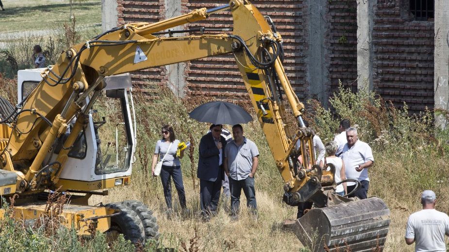 Počela iskopavanja u Prištini zbog sumnji na masovnu grobnicu Albanaca 1