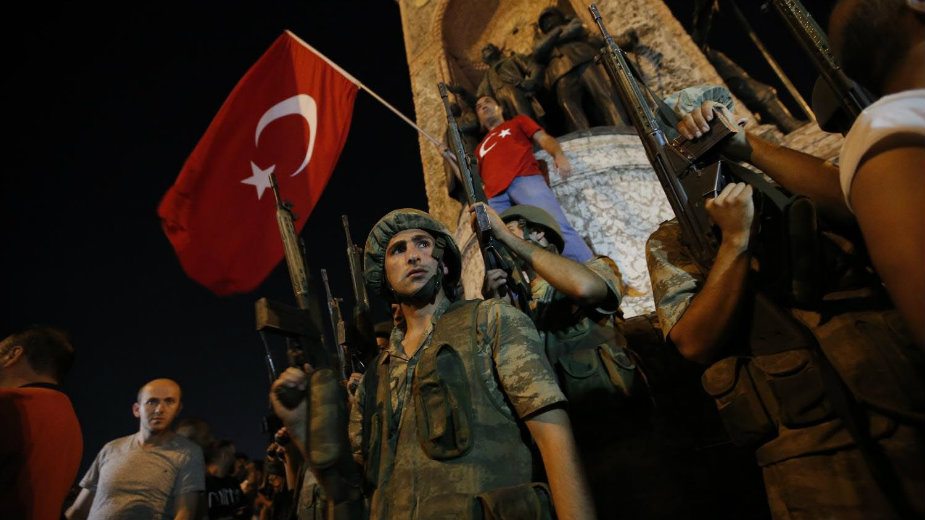 Zbog čega je puč u Turskoj pokušan baš 15. jula 1