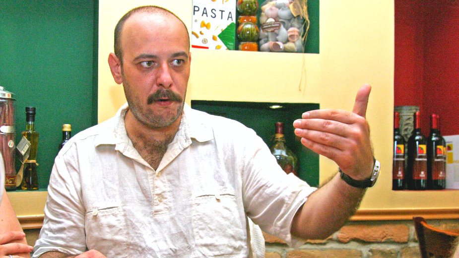 Ne može mali čovek da bude veliki umetnik 1