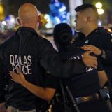 Pretnja policiji Dalasa 11