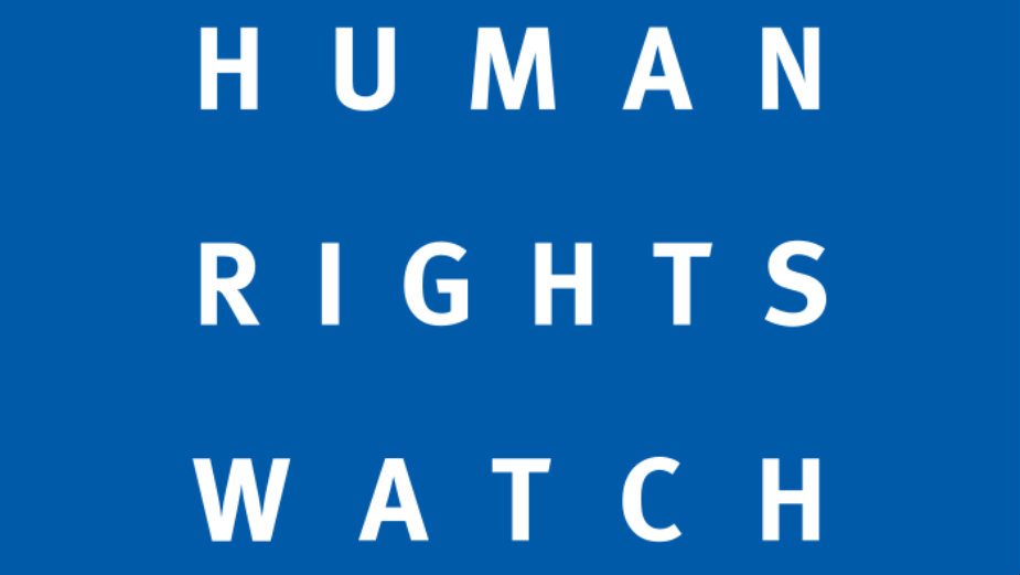 Mađarski policajci i vojnici tuku migrante 1