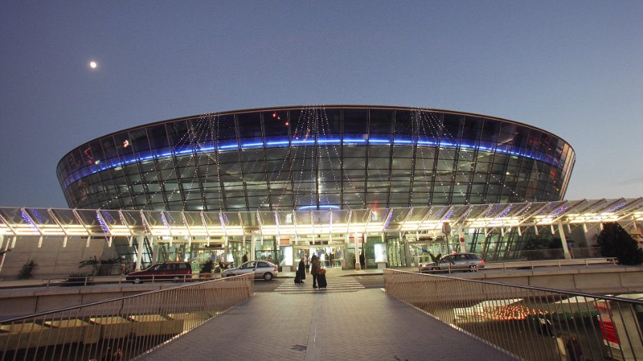 Nica: Kamion sa eksplozivom, uzbuna na aerodromu 1