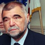 Mesić: Banditizam je izjednačavati Jasenovac i Blajburg 10