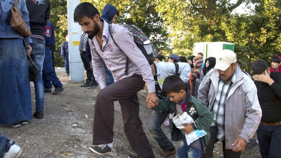 Centar za zaštitu tražilaca azila: Političari koriste temu migranata za političke ciljeve 1