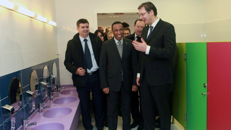 Ime škole po predsedniku Emirata umesto po Svetom Savi 1