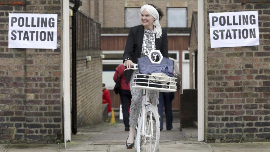 Posvađana sa Evropom, nesigurna sama u sebe 1