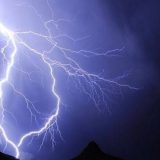 Dve devojčice stradale od udara groma 1