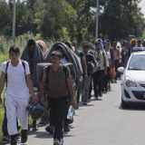 Migranti stigli do Horgoša, dalji put neizvestan 12