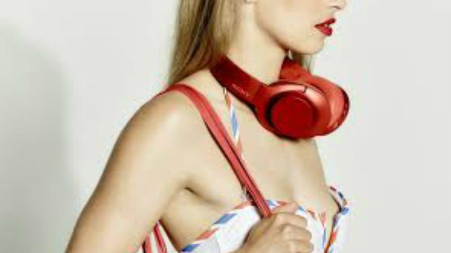 Upleteni u modu – Sony x AURIA ekološki aksesoari 1