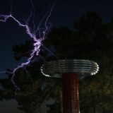 Replika Teslinog transformatora na Kalemegdanu 14