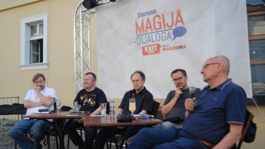 Rosić: Pobedu Bregzitu su doneli tabloidi 1