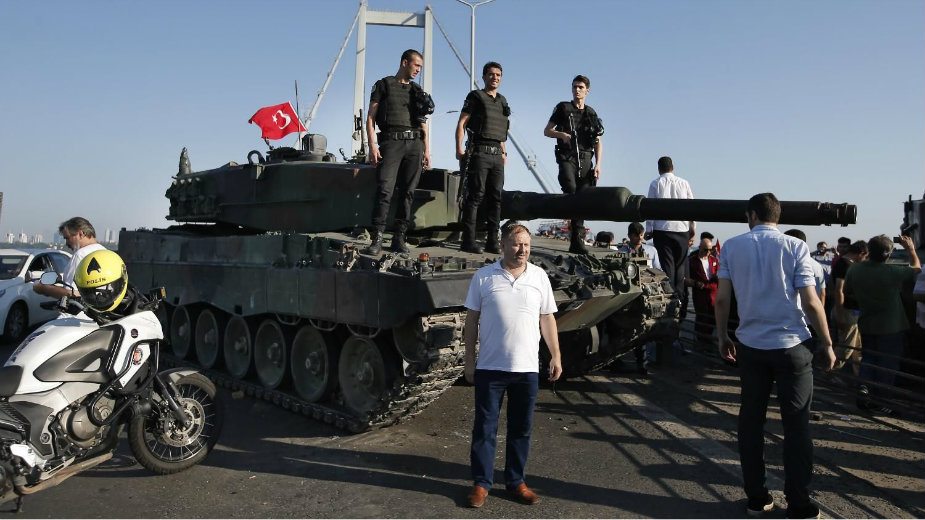 Turski vojni vrh bio upozoren na udar 1