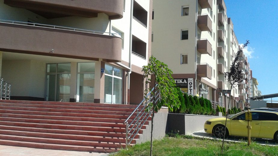 Stižu stanovi za "1.000 oštećenih" 1