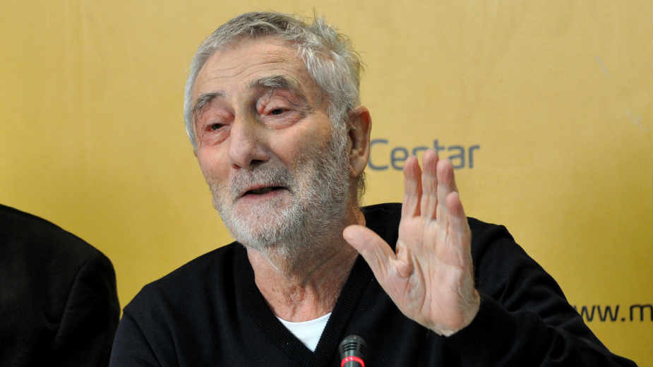 Brđani umesto porte Bogorodičine crkve 1