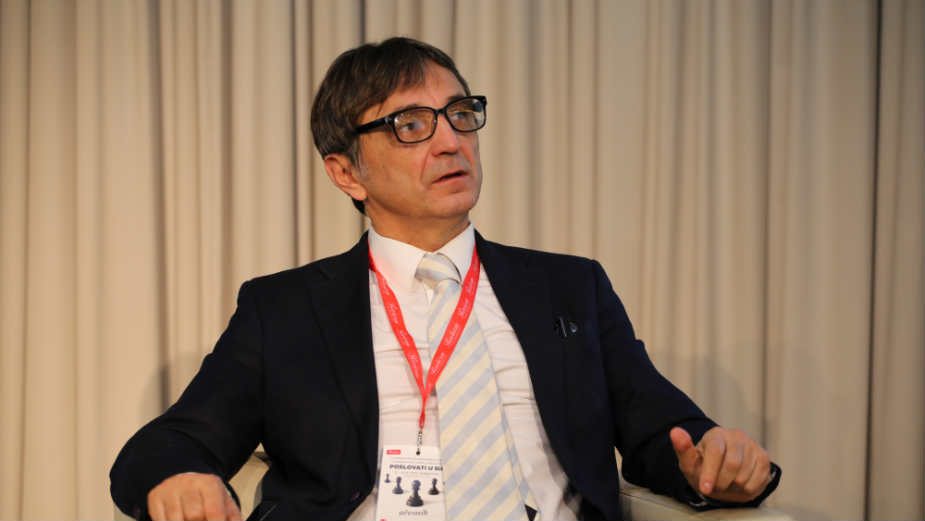 Vreme PR-a ili prastarih modela komunikacije? 1