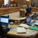 Vlada prikriva "osetljive" dokumente 12