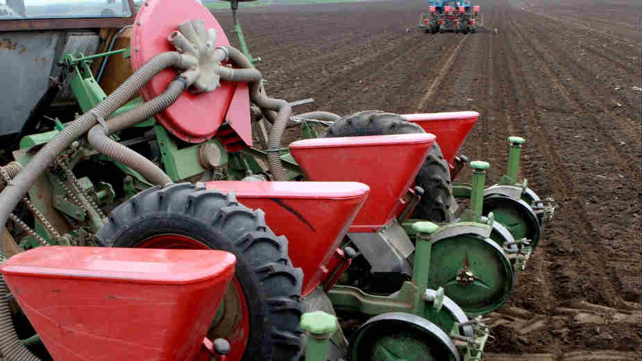 Država uzima od siromašnih 1