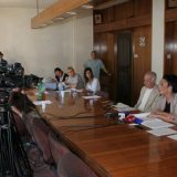 Vlada da vrati zakinute plate ili štrajk upozorenja 13