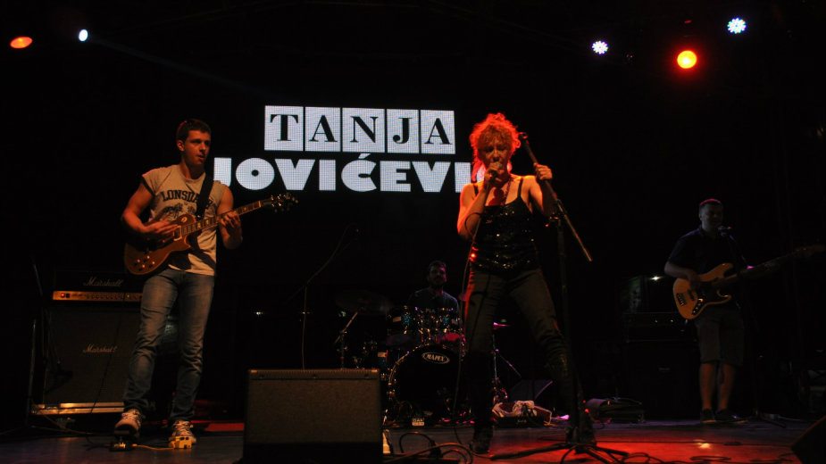 Oktobar 1864. i Night Shift u finišu APA Beer Gardena 1